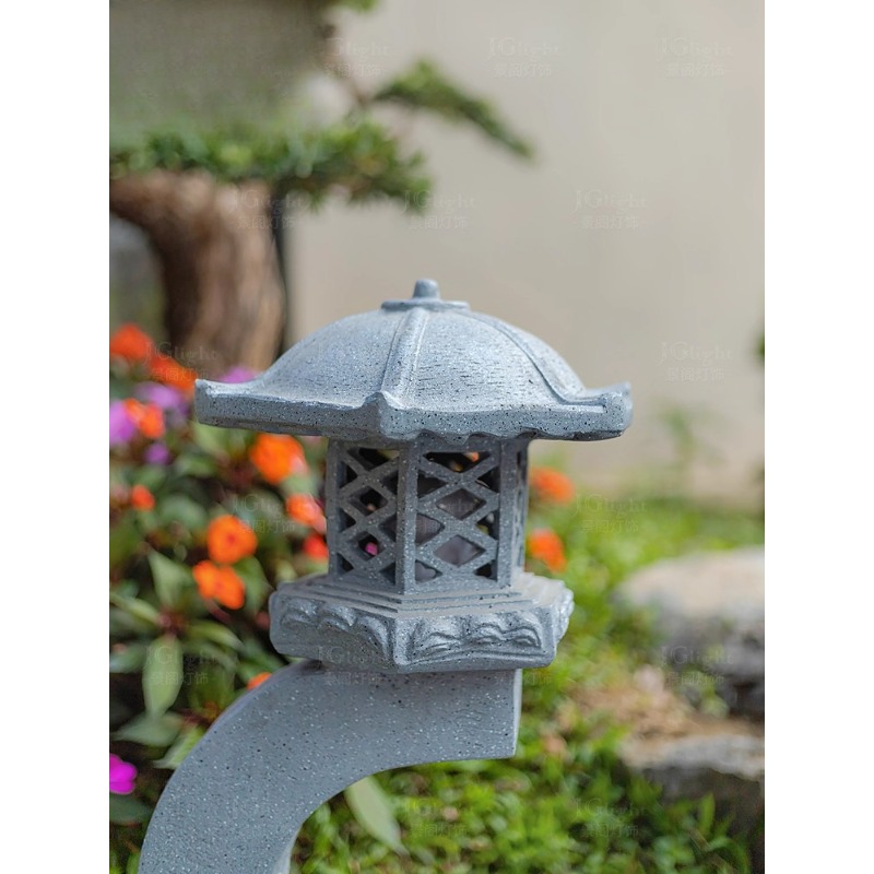 Outdoor Chinese stone lantern  - Gardening Hand Tools B&Q recension och pris